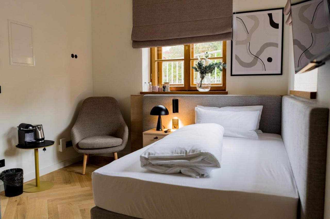 Bob W Peterhof Aparthotel Freising Bagian luar foto