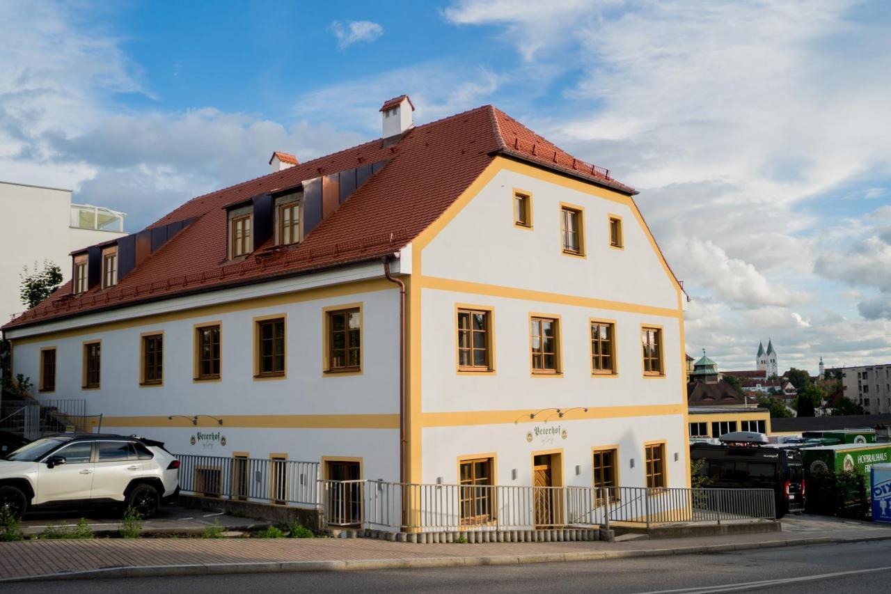 Bob W Peterhof Aparthotel Freising Bagian luar foto