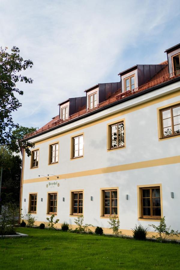 Bob W Peterhof Aparthotel Freising Bagian luar foto
